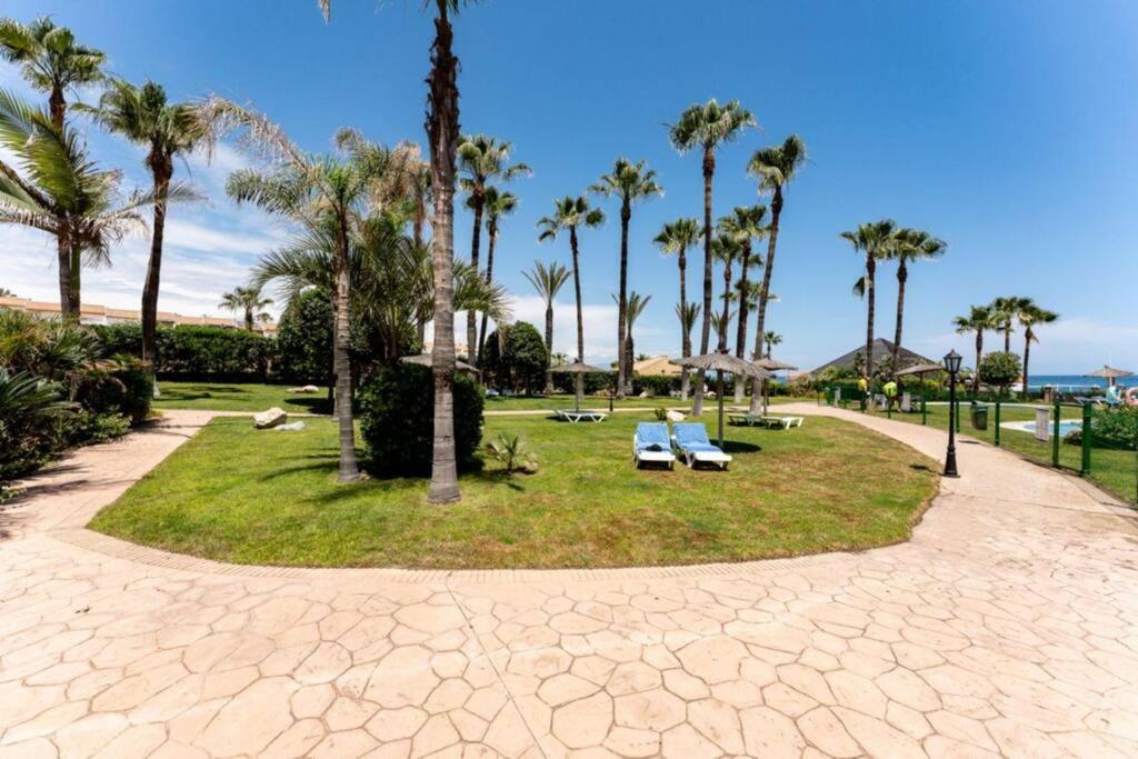 Ct 240 - Beachfront Apartment -Don Juan Манільва Екстер'єр фото