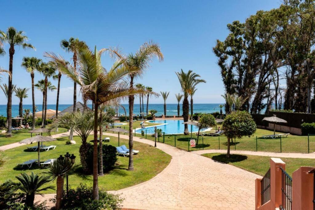 Ct 240 - Beachfront Apartment -Don Juan Манільва Екстер'єр фото