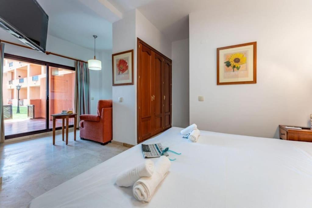 Ct 240 - Beachfront Apartment -Don Juan Манільва Екстер'єр фото